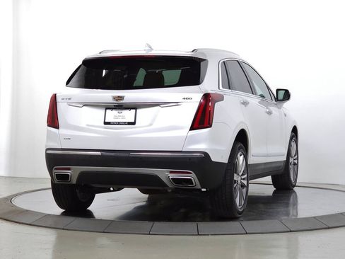 Used 2021 Cadillac XT5 Premium Luxury AWD/4WD image 7