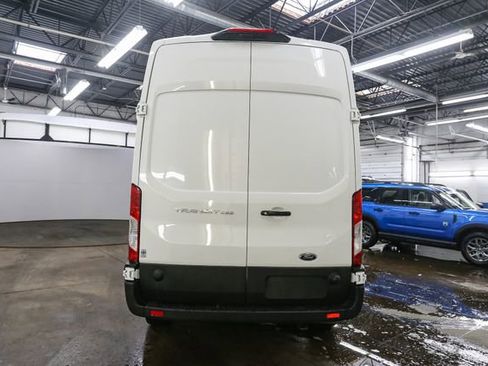 Used 2024 Ford Transit 250 148 High Roof RWD image 8