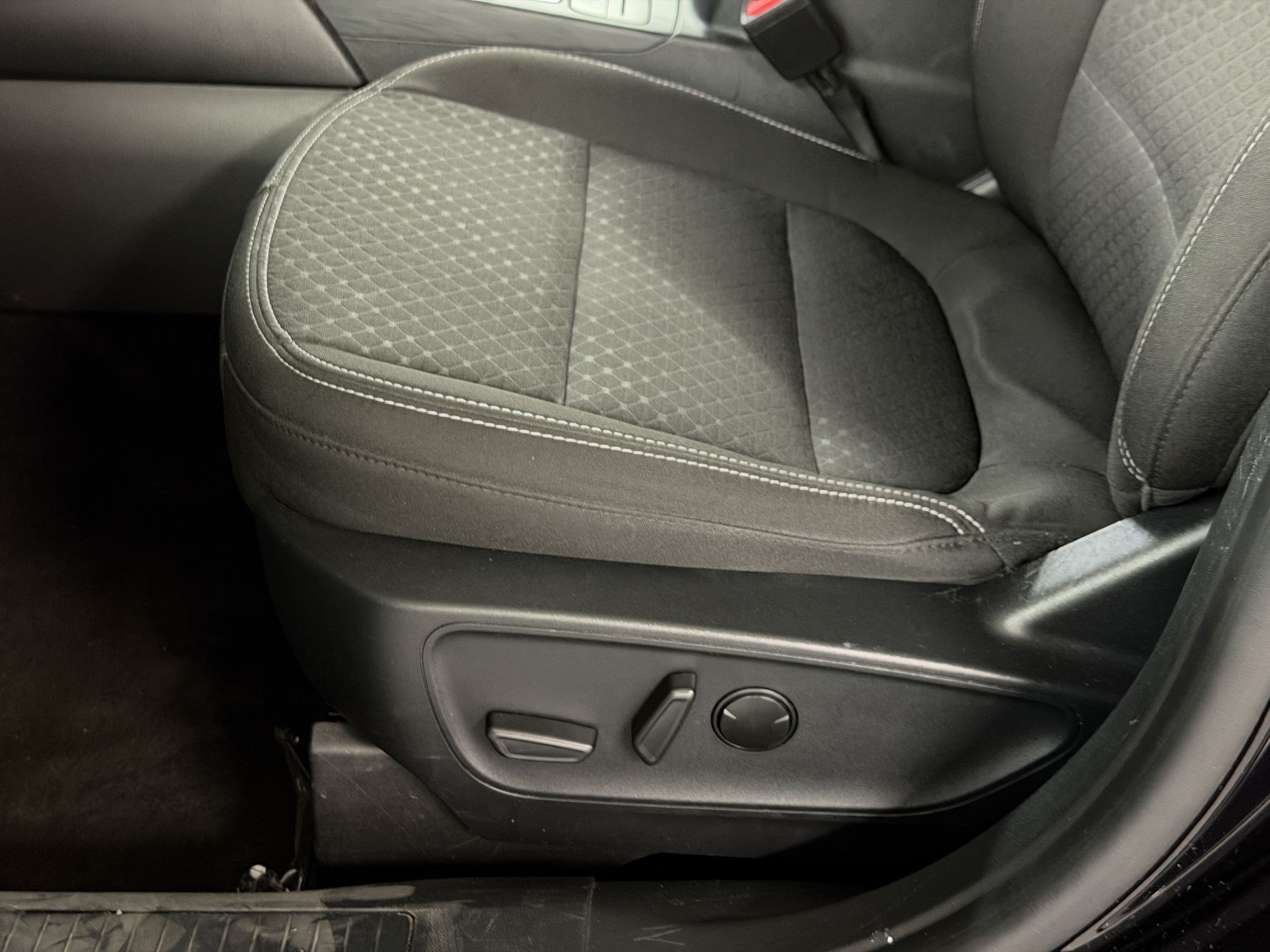 Used 2024 Ford Escape Active FWD image 15