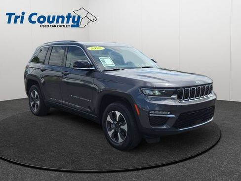 Used 2023 Jeep Grand Cherokee 4WD 4xe image 1