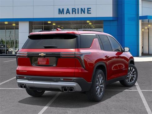 New 2026 Chevrolet Traverse LT w/ Sun and Wheel Package image 4