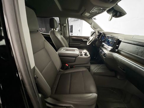 Used 2023 Chevrolet Silverado 1500 LT w/ Protection Package image 31