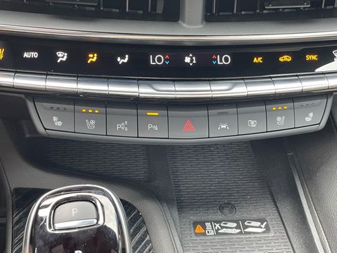 Used 2025 Cadillac CT5 Premium Luxury RWD image 9