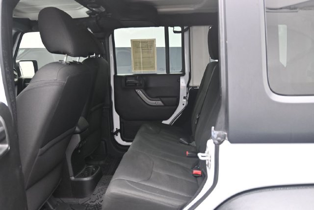 Used 2018 Jeep Wrangler Unlimited Sport S AWD/4WD image 20