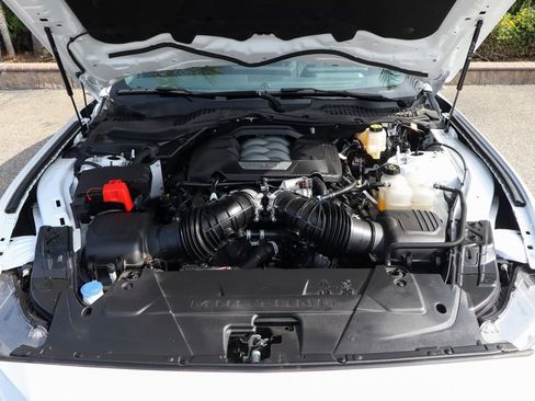 Used 2025 Ford Mustang GT RWD image 11