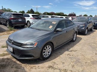 Used 2014 Volkswagen Jetta SE image 1
