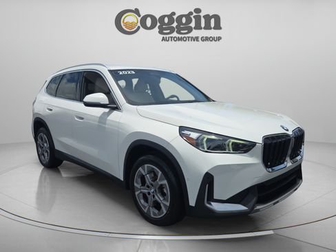 Used 2023 BMW X1 xDrive28i AWD/4WD image 7
