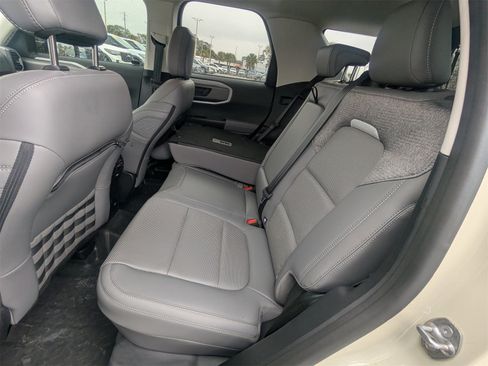 New 2025 Ford Bronco Sport Badlands image 14