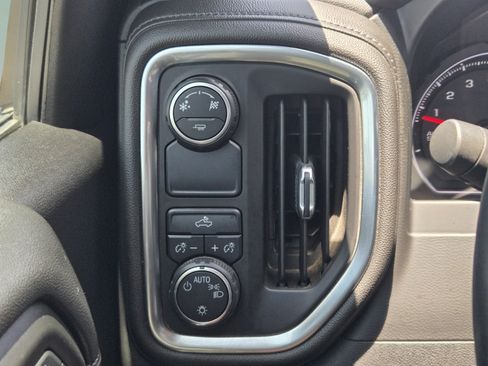 Used 2019 Chevrolet Silverado 1500 LT w/ Texas Edition RWD image 16