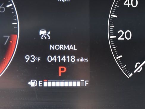 Used 2025 Honda Odyssey Elite image 26