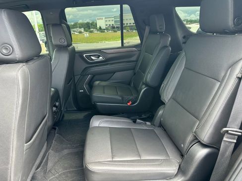 Used 2023 Chevrolet Tahoe Z71 w/ Luxury Package AWD/4WD image 13
