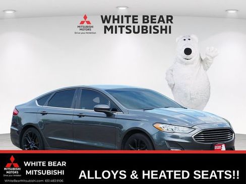 Used 2019 Ford Fusion SE FWD image 1