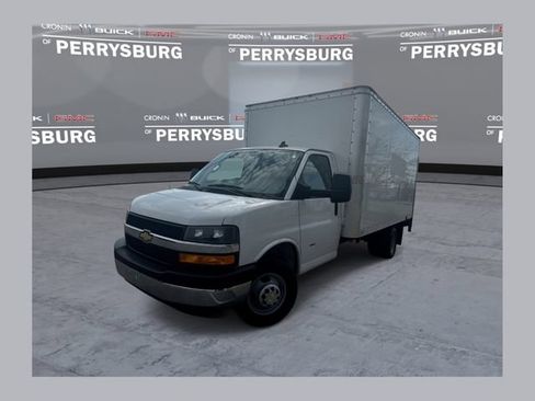 Used 2022 Chevrolet Express 3500 w/ Power Convenience Package RWD image 1