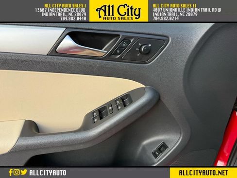 Used 2012 Volkswagen Jetta TDI image 23