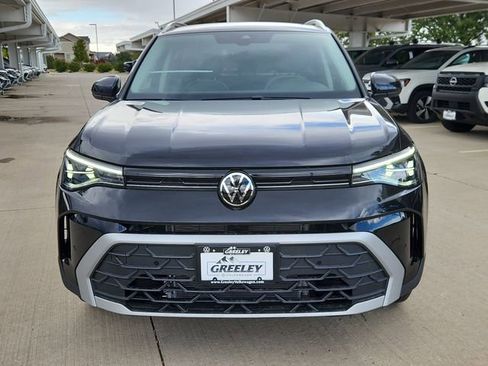 New 2025 Volkswagen Taos SE image 5