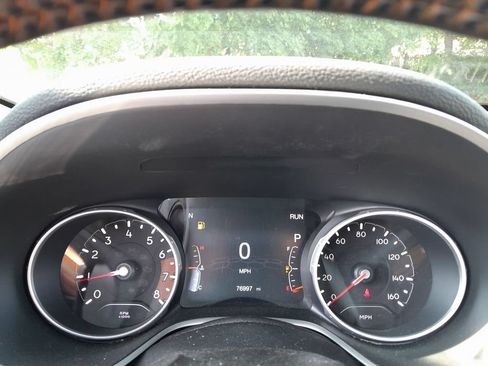 Used 2019 Jeep Compass Latitude w/ Popular Equipment Group AWD/4WD image 21