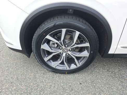 Used 2024 Acura MDX Technology image 11