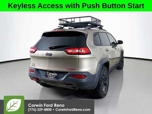 Used 2016 Jeep Cherokee Trailhawk w/ Comfort/Convenience Group image 7