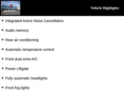 Used 2023 Chrysler Pacifica Touring-L image 4