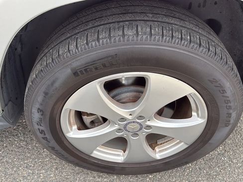 Used 2017 Mercedes-Benz GLS 450 4MATIC image 9