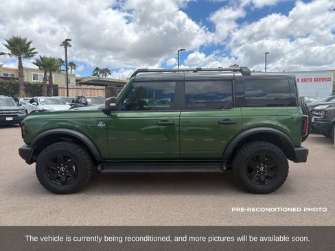 Used 2025 Ford Bronco Outer Banks AWD/4WD image 8