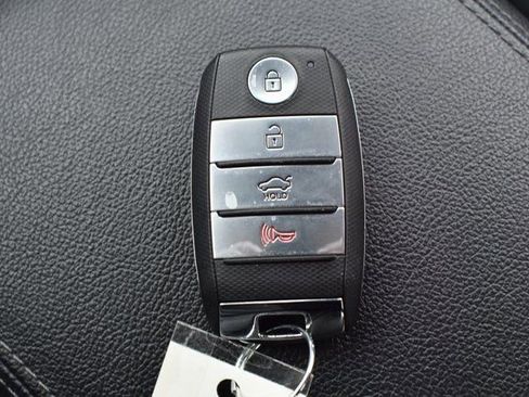 Used 2019 Kia Optima EX image 31