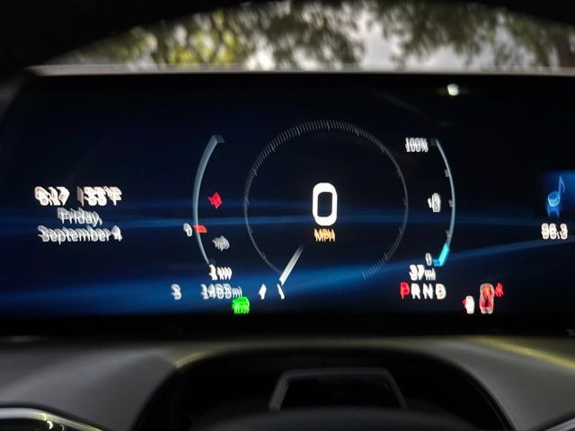 Certified 2026 Cadillac Vistiq Premium Luxury AWD/4WD image 20