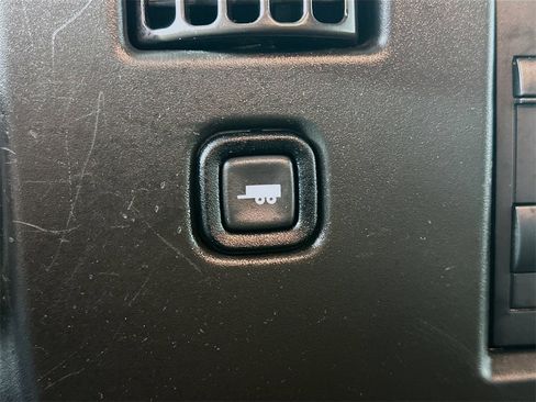 Used 2021 Chevrolet Express 2500 w/ Driver Convenience Package image 19