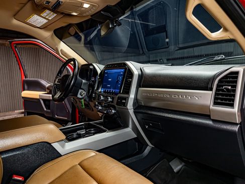 Used 2022 Ford F250 Lariat image 18
