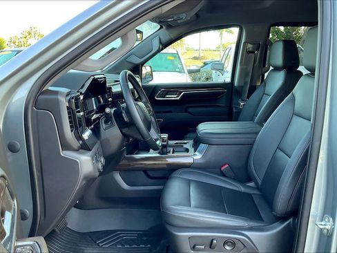 Used 2023 Chevrolet Silverado 1500 LT Trail Boss w/ LT Trail Boss Premium Package image 24