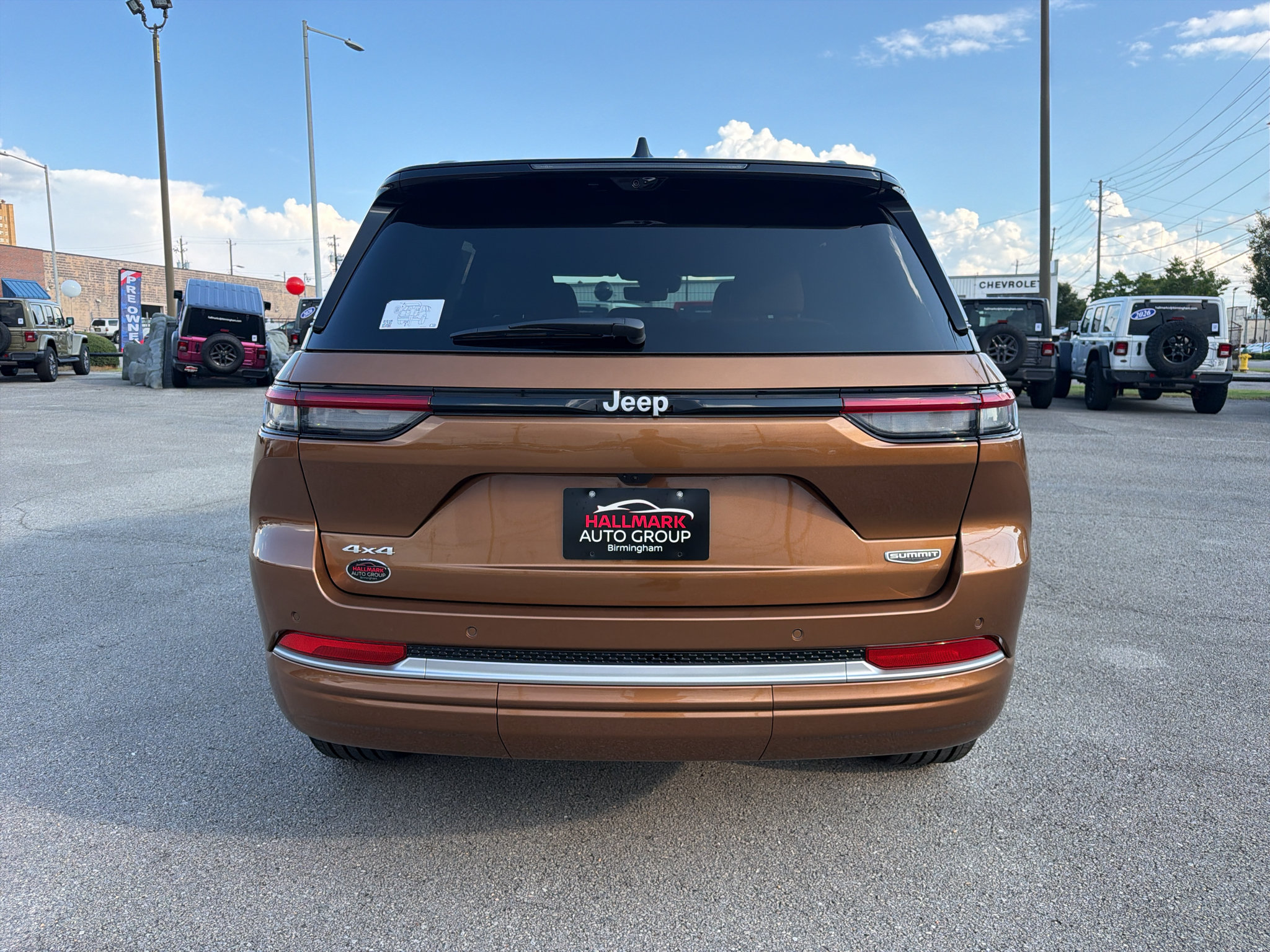 New 2027 Jeep Grand Cherokee Summit AWD/4WD image 14