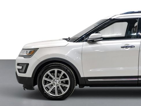 Used 2016 Ford Explorer Limited FWD image 10