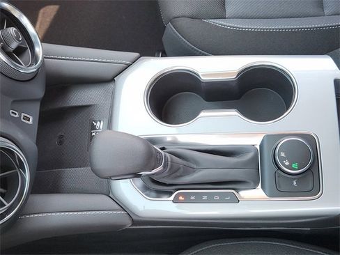 New 2025 Chevrolet Blazer LT w/ Convenience Package image 16