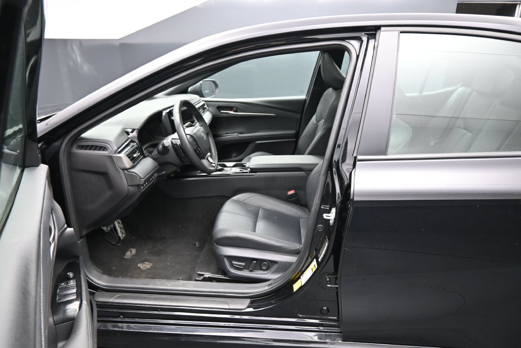 Used 2026 Toyota Camry XSE FWD image 9