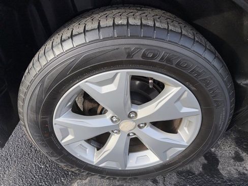 Used 2015 Subaru Forester 2.5i Limited image 33