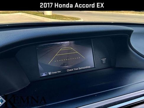 Used 2017 Honda Accord EX image 15