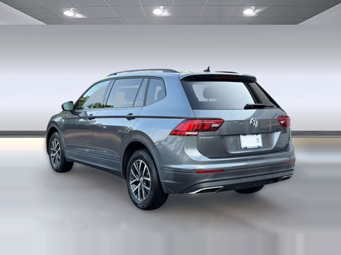 Used 2021 Volkswagen Tiguan S FWD image 3
