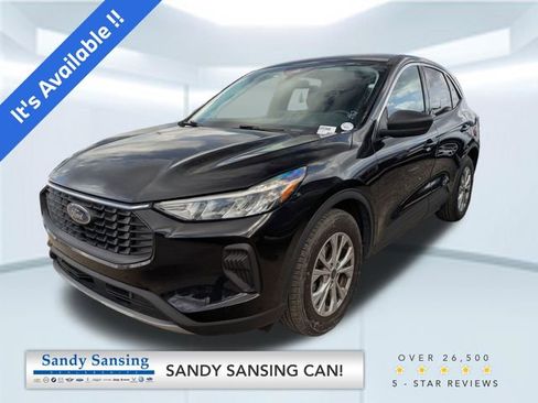 Used 2024 Ford Escape Active w/ Cold Weather Package image 1