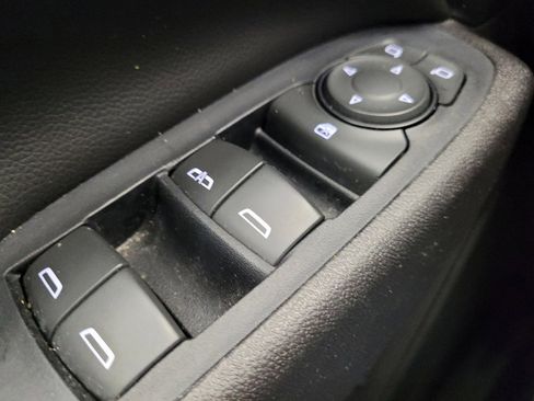 Used 2019 Chevrolet Equinox Premier AWD/4WD image 27