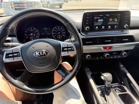 Used 2020 Kia Telluride S AWD/4WD image 13