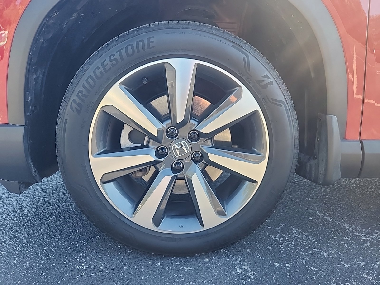 Used 2024 Honda Pilot Elite image 16