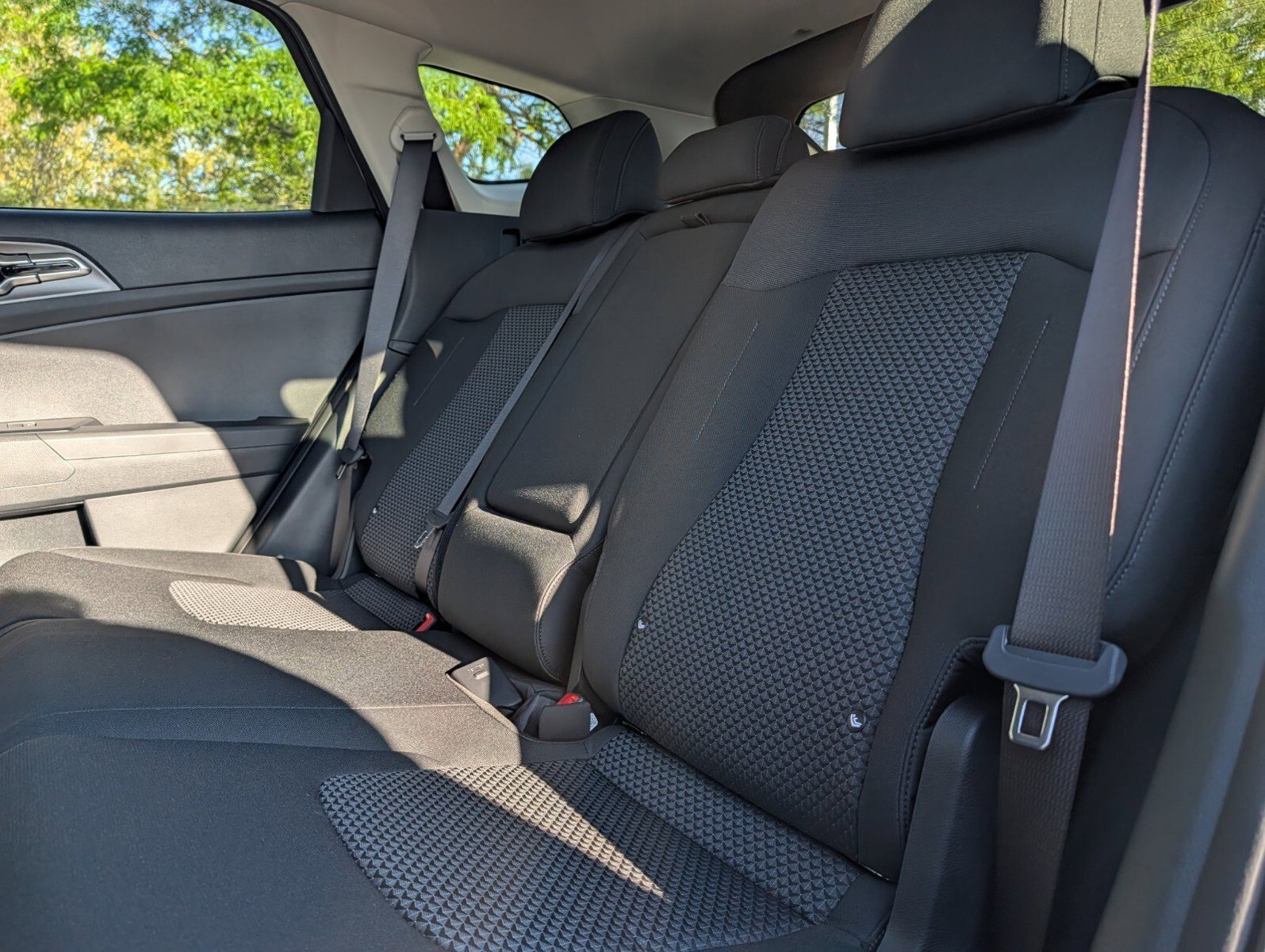 New 2027 Kia Sportage LX FWD image 24