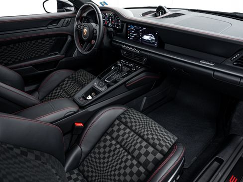 New 2026 Porsche 911 Carrera 4 GTS AWD/4WD image 15