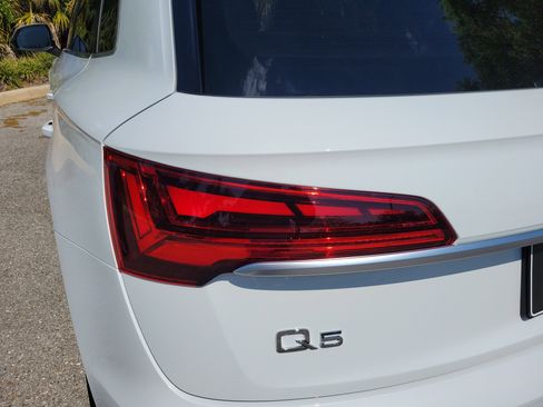 Used 2022 Audi Q5 2.0T Premium Plus AWD/4WD image 10