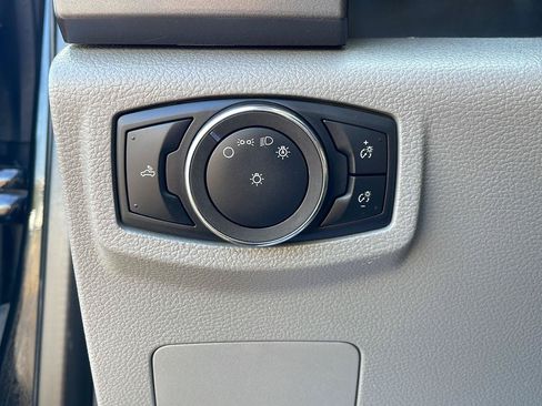 Used 2019 Ford F350 XLT AWD/4WD image 9