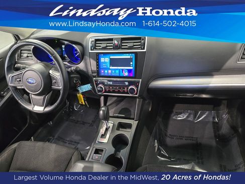 Used 2018 Subaru Outback 2.5i Premium image 12