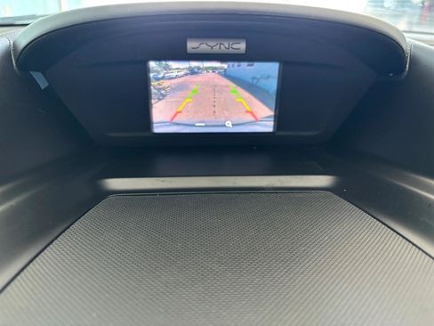 Used 2017 Ford Escape SE w/ SE Cold Weather Package FWD image 15