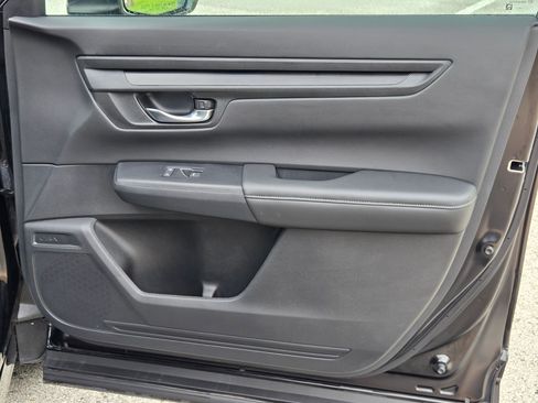 Certified 2026 Honda CR-V LX image 28