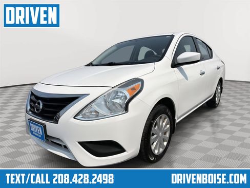 Used 2017 Nissan Versa SV FWD image 1