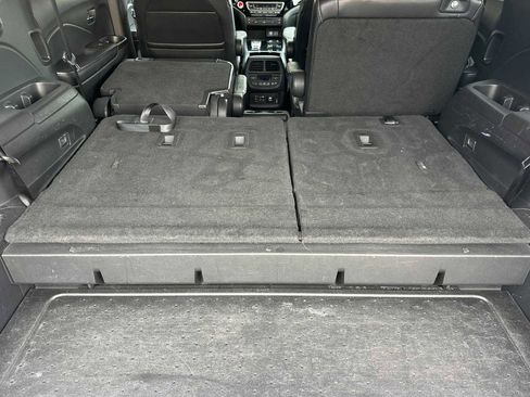 Used 2016 Honda Pilot Elite image 14